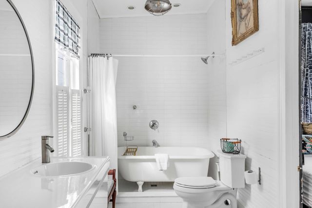 142 Spring Street, Charleston, SC 29403