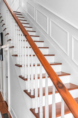 142 Spring Street, Charleston, SC 29403