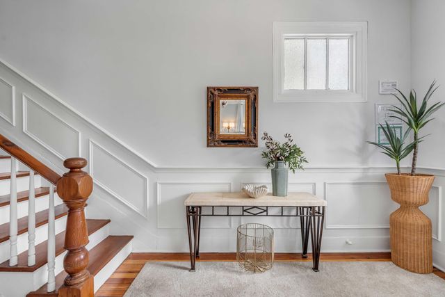 142 Spring Street, Charleston, SC 29403