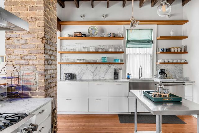 142 Spring Street, Charleston, SC 29403