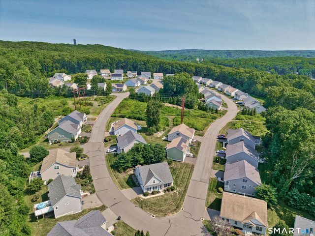 1 Heritage Court 1, Wolcott, CT 06716