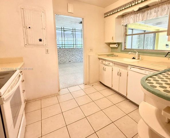 1235 Jefferson St 0, Hollywood, FL 33019