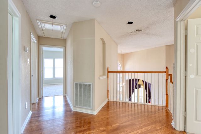 6521 Lynch Lane, Garland, TX 75044