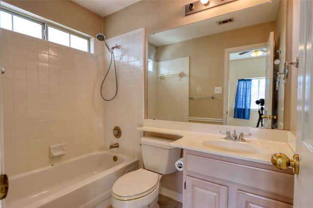 6521 Lynch Lane, Garland, TX 75044