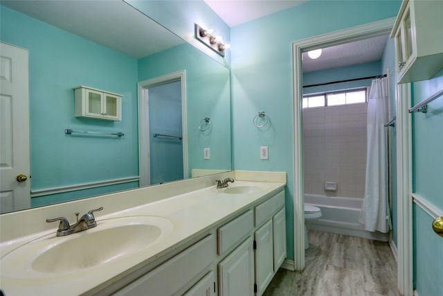 6521 Lynch Lane, Garland, TX 75044