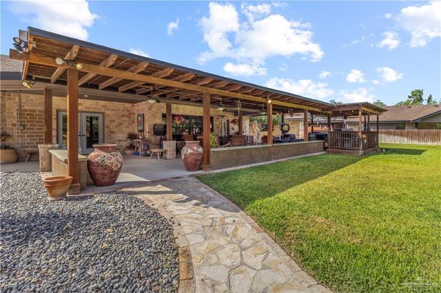 11224 N Bryan Road, Mission, TX 78573