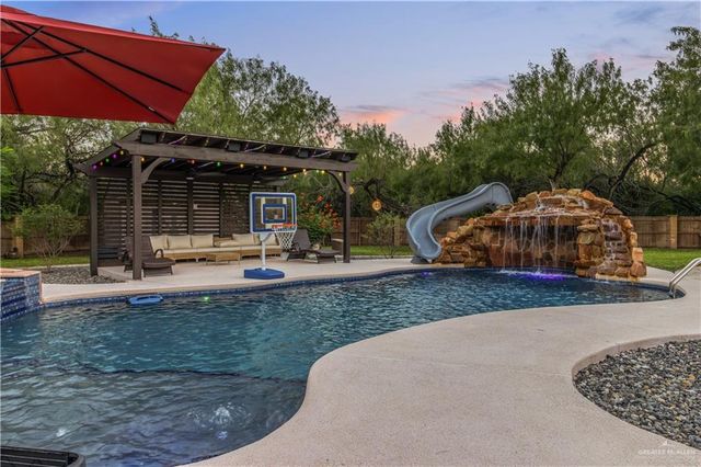 11224 N Bryan Road, Mission, TX 78573