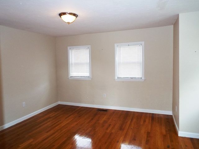 60 Alpine 60, Franklin, MA 02038