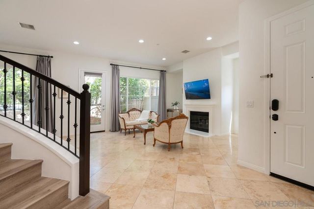 3822 Quarter Mile Drive, San Diego, CA 92130