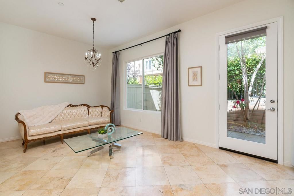 Image 13 of property listing at 3822 Quarter Mile Drive, San Diego, CA 92130