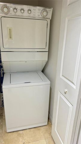 1745 E Hallandale Beach Blvd 306W, Hallandale Beach, FL 33009