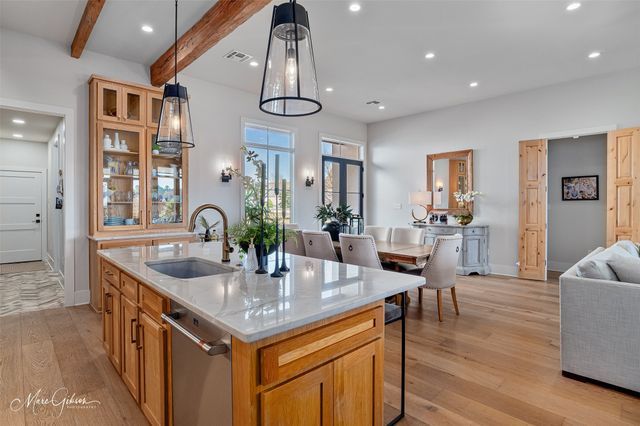 323 Belle Winds Court, Shreveport, LA 71106