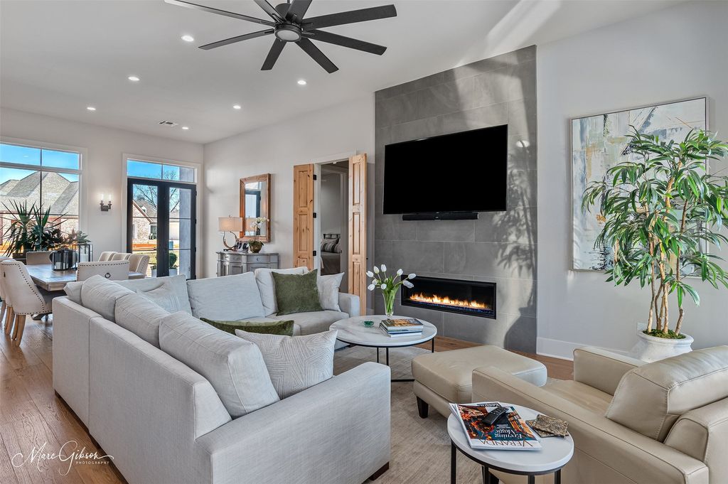 323 Belle Winds Court, Shreveport, LA 71106