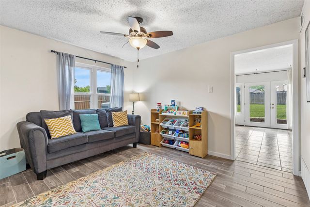 1625 Aurora Drive, Richardson, TX 75081