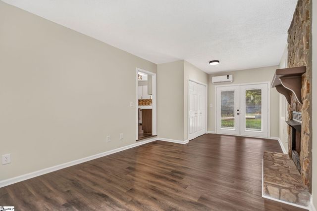 250 John High Road, Campobello, SC 29322