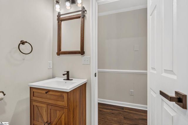 250 John High Road, Campobello, SC 29322
