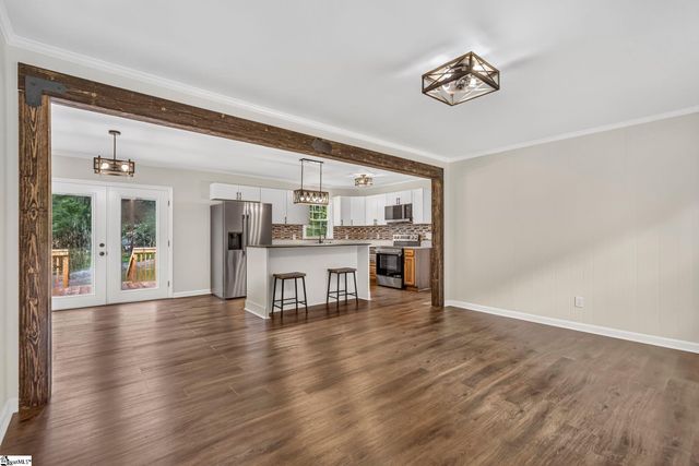 250 John High Road, Campobello, SC 29322