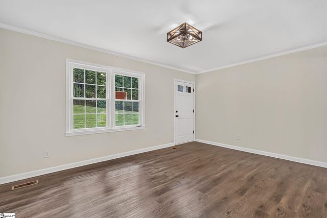 250 John High Road, Campobello, SC 29322