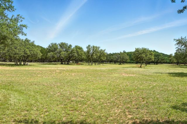 635 CR 184, Lawn, TX 79530