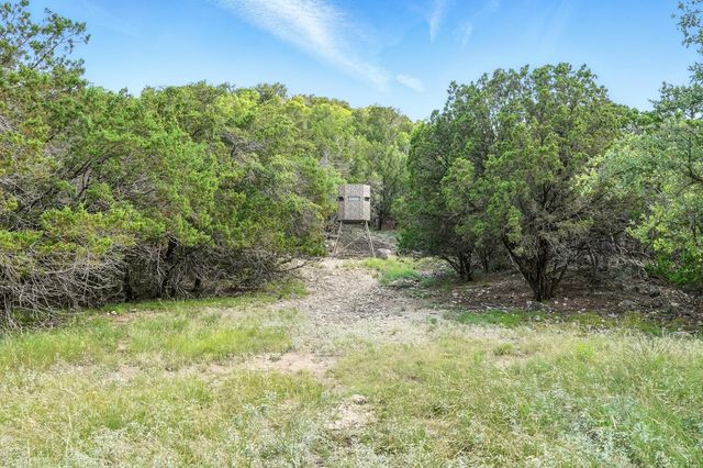 635 CR 184, Lawn, TX 79530
