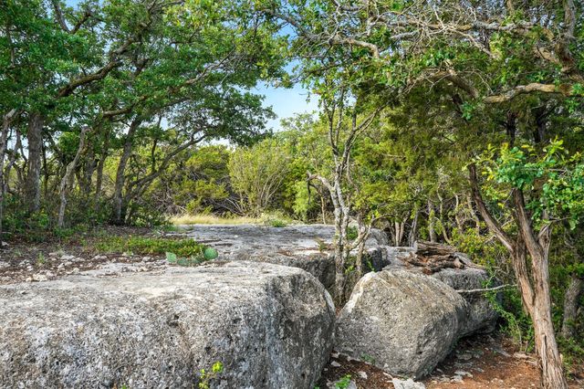 635 CR 184, Lawn, TX 79530