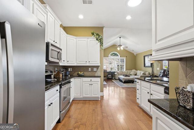 1035 Brook Knoll Lane, Cumming, GA 30041