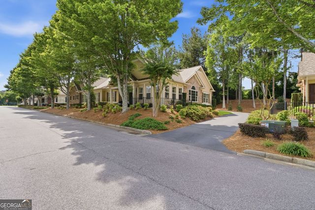 1035 Brook Knoll Lane, Cumming, GA 30041