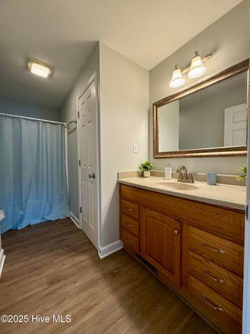 48 First Street, Chocowinity, NC 27817