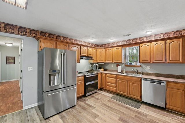 5881 Wade Road, Miami Twp, OH 45150