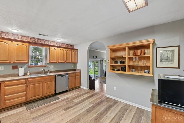 5881 Wade Road, Miami Twp, OH 45150