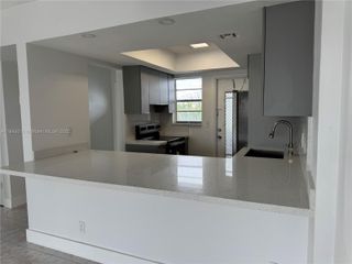 1333 E Hallandale Beach Blvd 444, Hallandale Beach, FL 33009