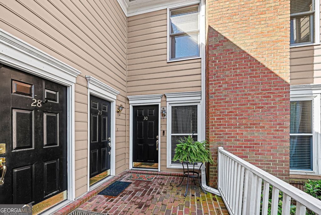 7500 Roswell Road 30, Sandy Springs, GA 30350