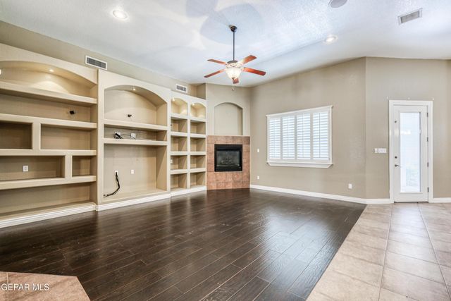 13574 EMERALD FALLS Drive, Horizon City, TX 79928