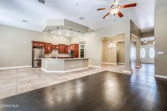 13574 EMERALD FALLS Drive, Horizon City, TX 79928