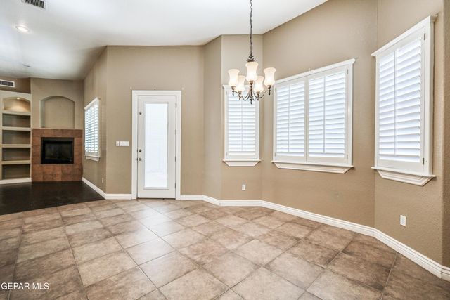 13574 EMERALD FALLS Drive, Horizon City, TX 79928