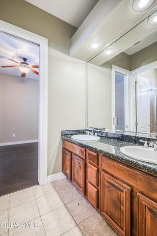 13574 EMERALD FALLS Drive, Horizon City, TX 79928