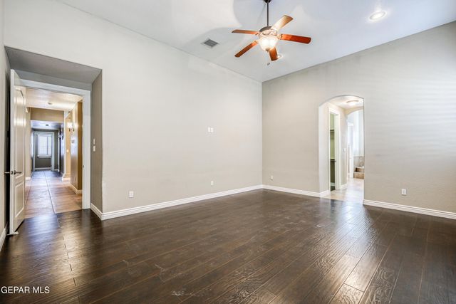 13574 EMERALD FALLS Drive, Horizon City, TX 79928