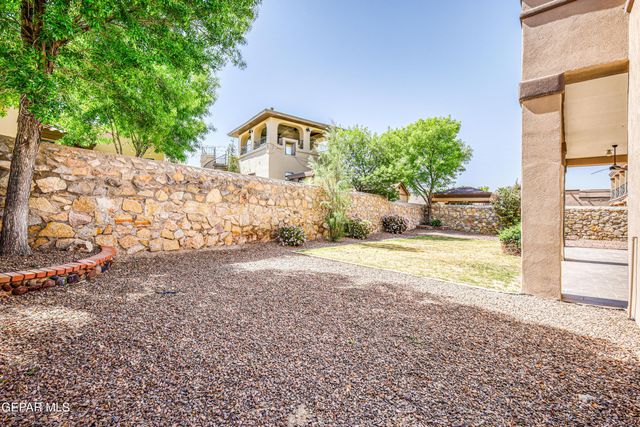 13574 EMERALD FALLS Drive, Horizon City, TX 79928