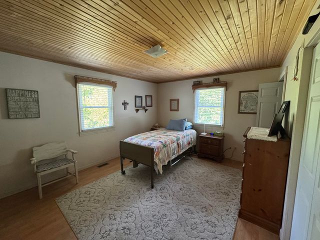 10623 State Highway O, Ava, MO 65608