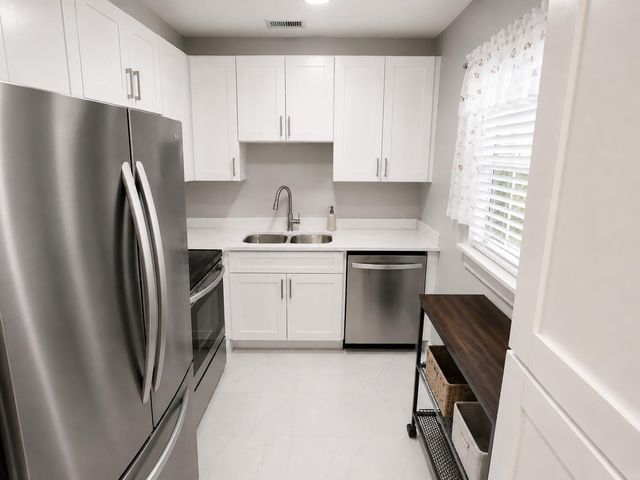 13 Lake Vista Trail 105, Port St. Lucie, FL 34952