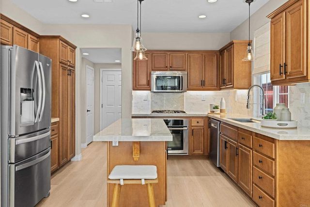 1793 Old Glen Street, San Marcos, CA 92078