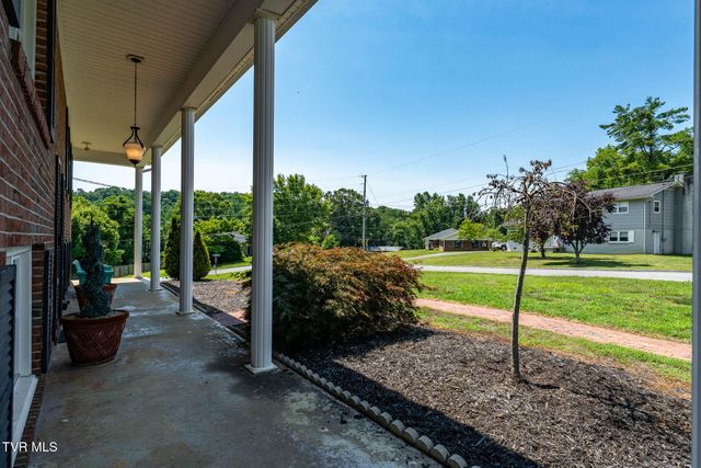 111 Wayfair Drive, Greeneville, TN 37743
