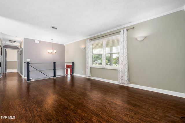 111 Wayfair Drive, Greeneville, TN 37743