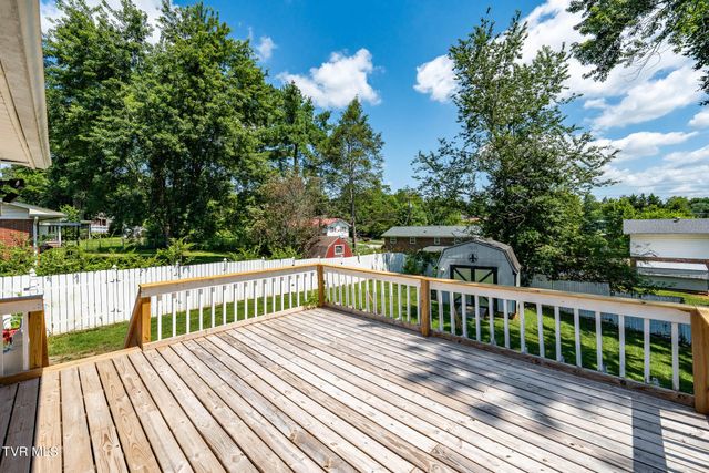111 Wayfair Drive, Greeneville, TN 37743