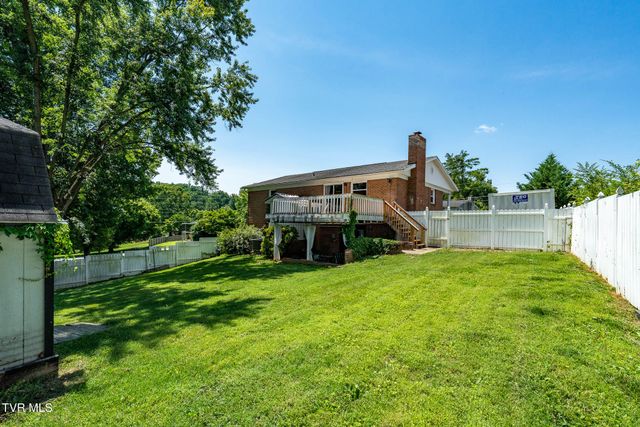 111 Wayfair Drive, Greeneville, TN 37743