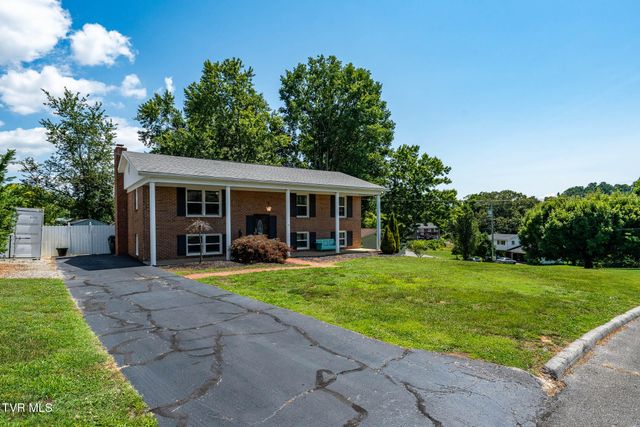 111 Wayfair Drive, Greeneville, TN 37743