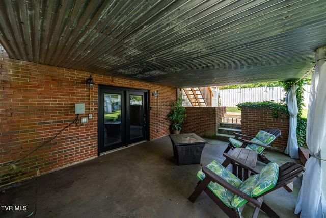 111 Wayfair Drive, Greeneville, TN 37743