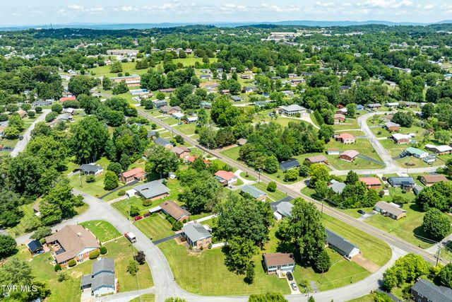 111 Wayfair Drive, Greeneville, TN 37743