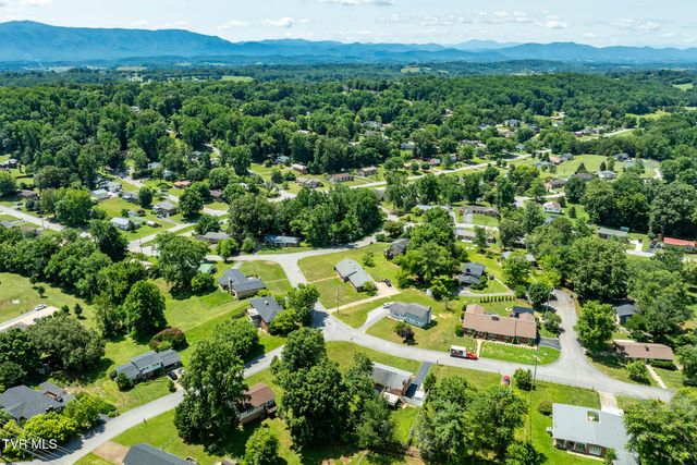 111 Wayfair Drive, Greeneville, TN 37743