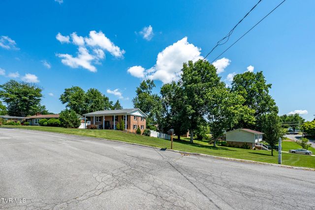 111 Wayfair Drive, Greeneville, TN 37743